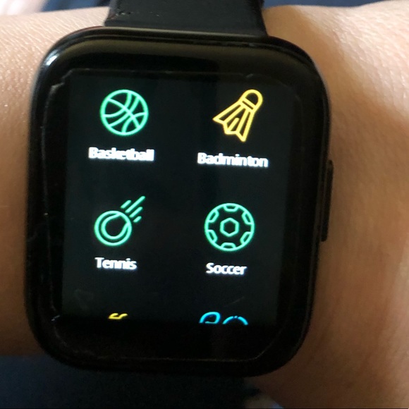 Atria FitTrack Smart Watch - Picture 8 of 16
